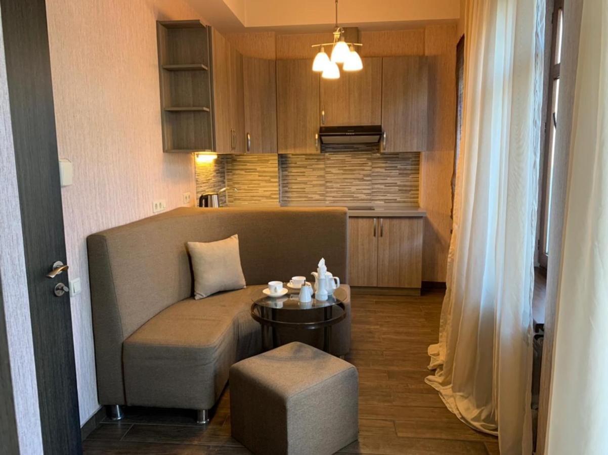 Barsuna Tiflis Exterior foto