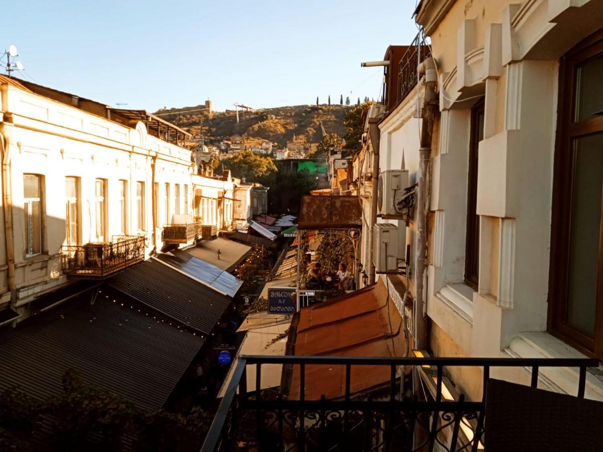 Barsuna Tiflis Exterior foto